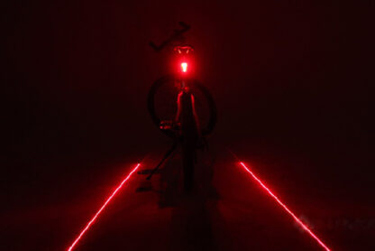 Led + laserové zadné svetlo na bicykel SMRTKA - Image 8